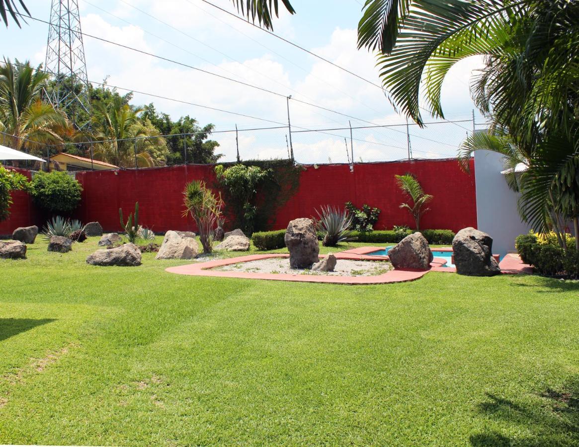 Preciosa Casa Palmera En Cuernavaca Con Alberca, Wifi, Tv Y Cocina Para Fin De Semana, Descanso, Vacaciones O Home Office Emiliano Zapata  Екстериор снимка